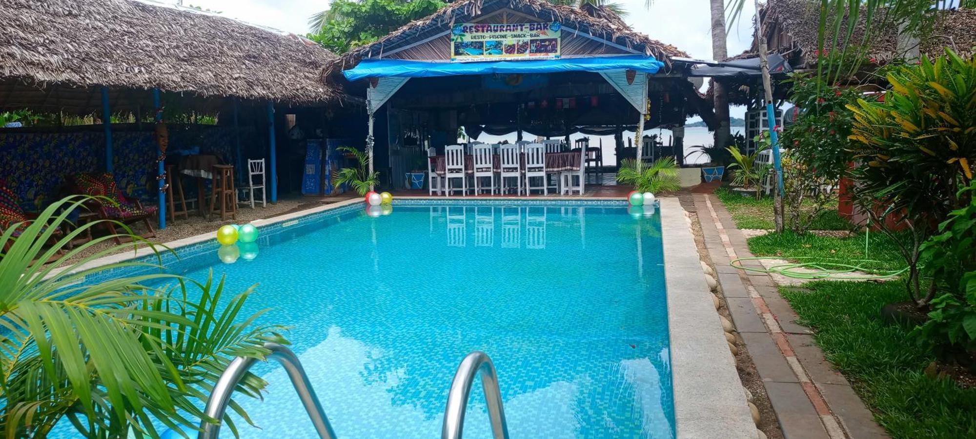 Отель Piscine Bimoko Нуси-Бе Экстерьер фото