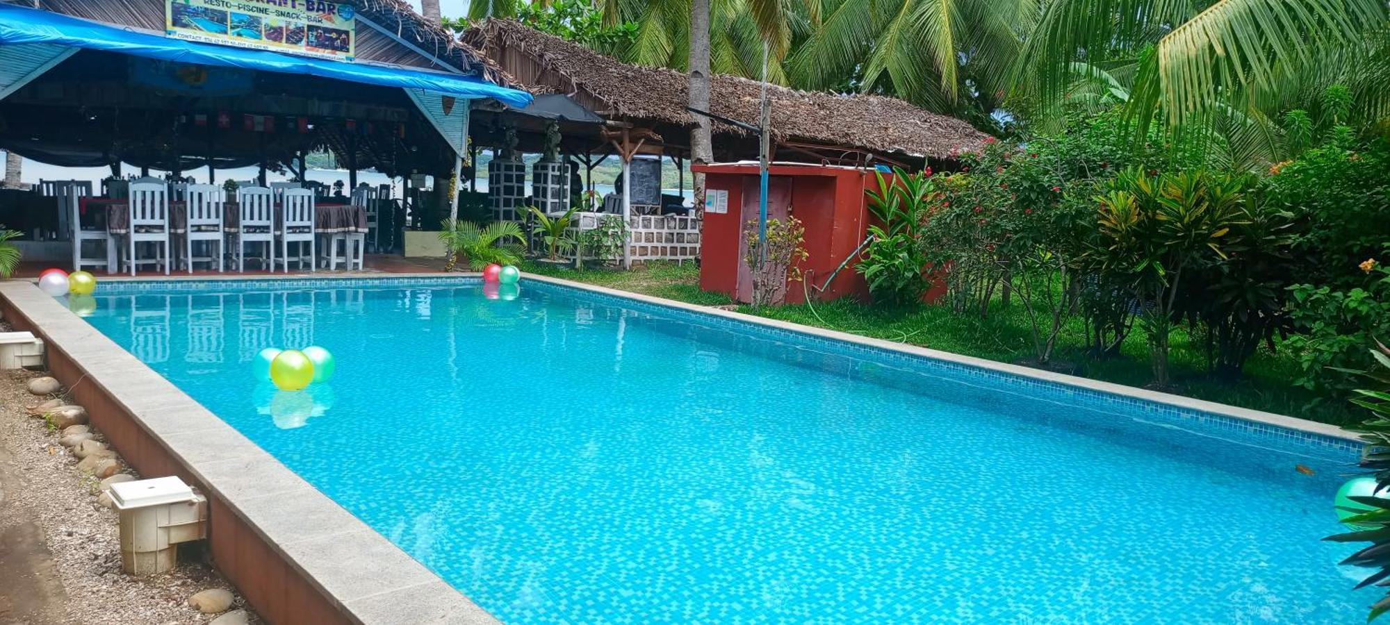 Отель Piscine Bimoko Нуси-Бе Экстерьер фото